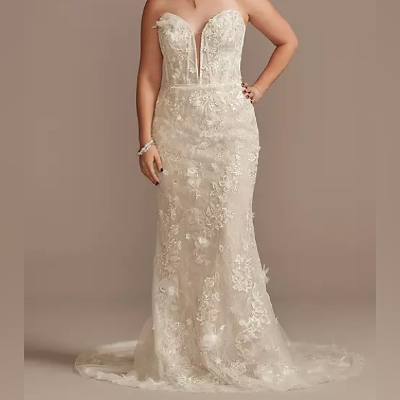 Galina Signature 3d floral applique plunge sheath wedding dress solid white NWT - Picture 1 of 12